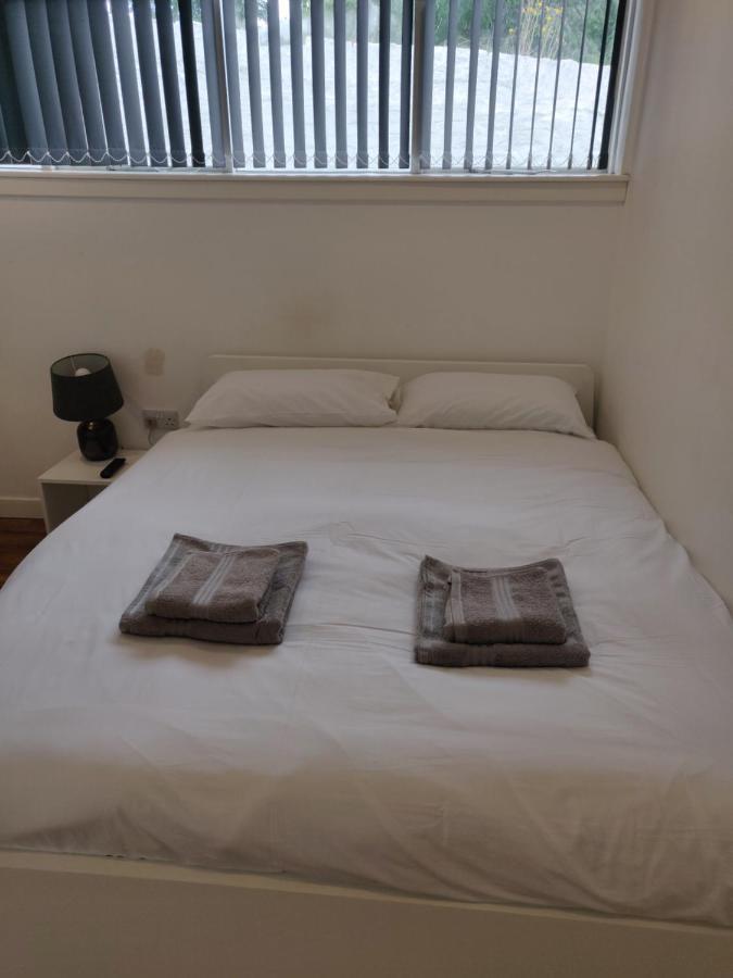 Broughty Ferry Road Hotel By Pillow Dundee Room photo